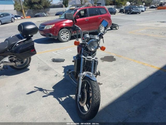 1982 HONDA VF750 C 5