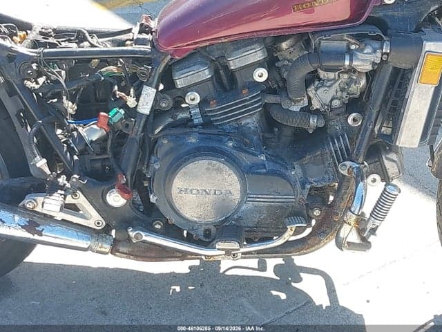1982 HONDA VF750 C 8