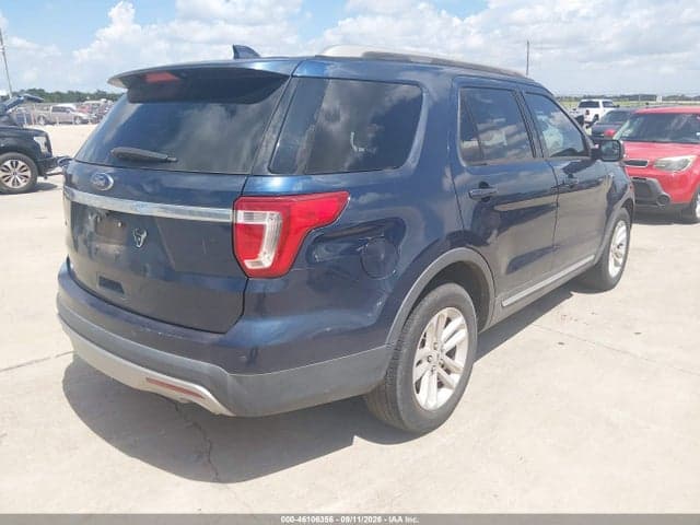 2017 FORD EXPLORER XLT 4