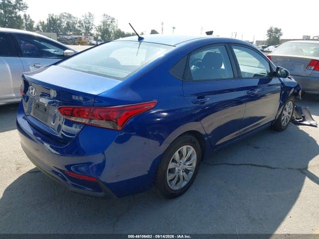 2019 HYUNDAI ACCENT SE 4