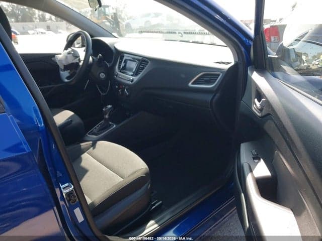 2019 HYUNDAI ACCENT SE 5