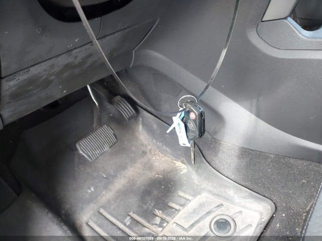 2017 FORD ESCAPE SE 11