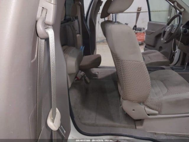 2017 NISSAN FRONTIER SV 8