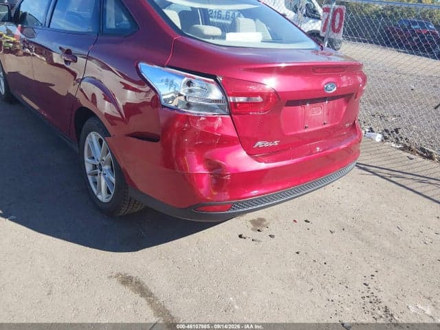 2017 FORD FOCUS SE 6