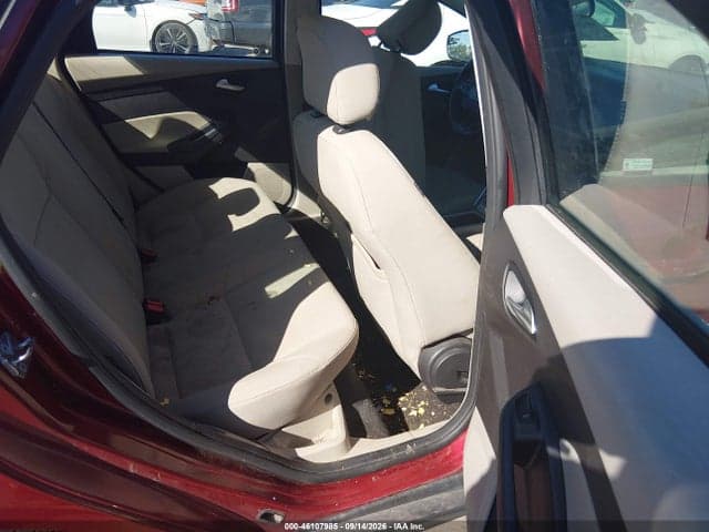 2017 FORD FOCUS SE 8