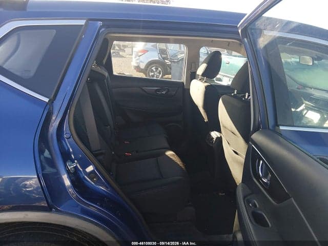 2018 NISSAN ROGUE S 8