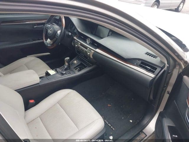 2017 LEXUS ES 350 5