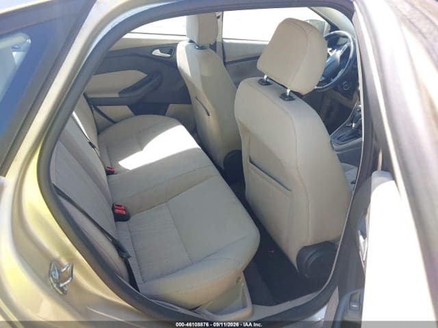 2017 FORD FOCUS SE 8