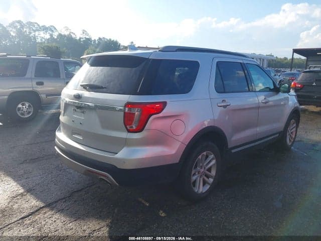 2017 FORD EXPLORER XLT 4