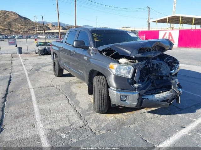 2017 TOYOTA TUNDRA SR5 5.7L V8