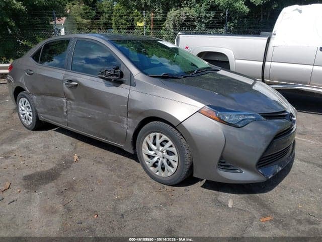 2019 TOYOTA COROLLA LE 1