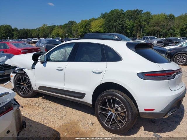 2025 PORSCHE MACAN T 14