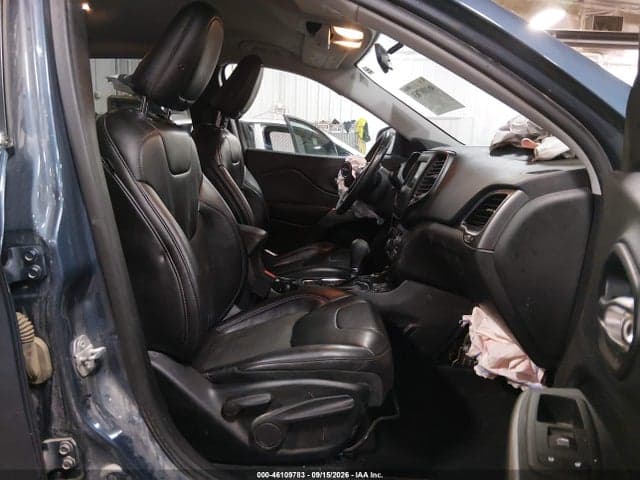 2019 JEEP CHEROKEE LATITUDE PLUS 4X4 5