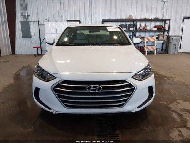2017 HYUNDAI ELANTRA SE 13