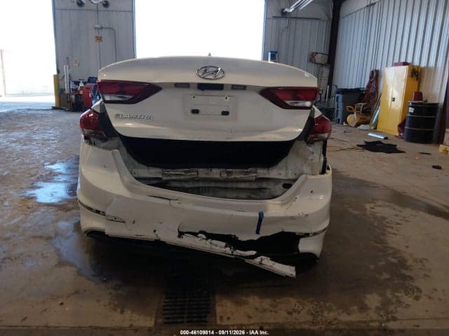 2017 HYUNDAI ELANTRA SE 17