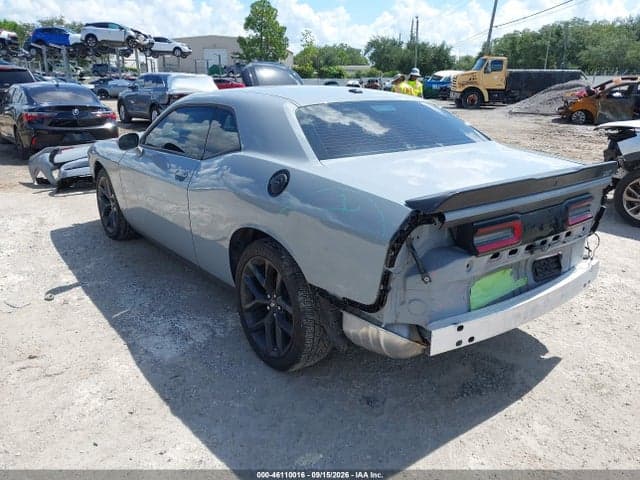 2022 DODGE CHALLENGER SXT 3