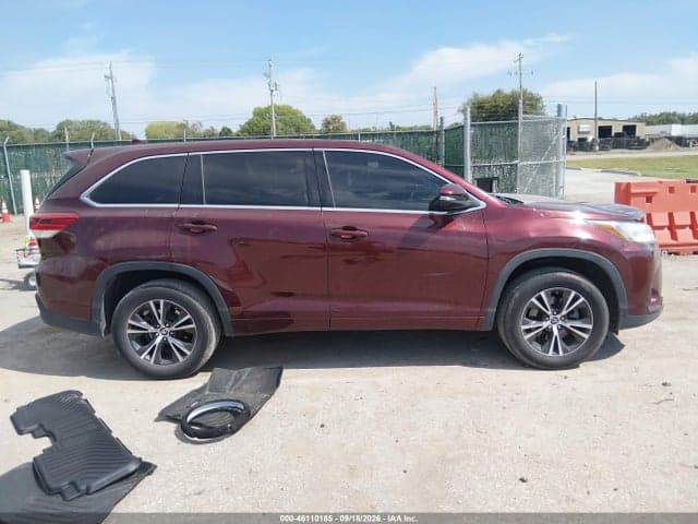 2017 TOYOTA HIGHLANDER LE PLUS 14