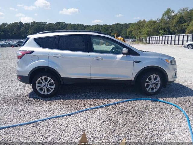 2018 FORD ESCAPE SE 13