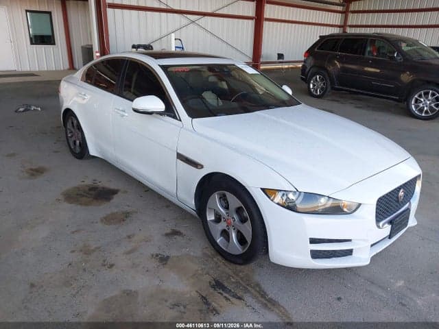2018 JAGUAR XE 25T 1