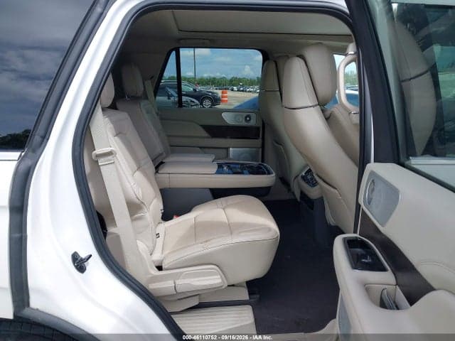 2019 LINCOLN NAVIGATOR RESERVE 8
