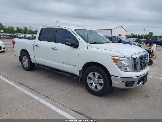 2018 NISSAN TITAN SV