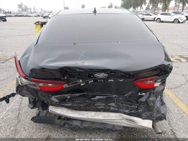 2022 TOYOTA CAMRY LE 6