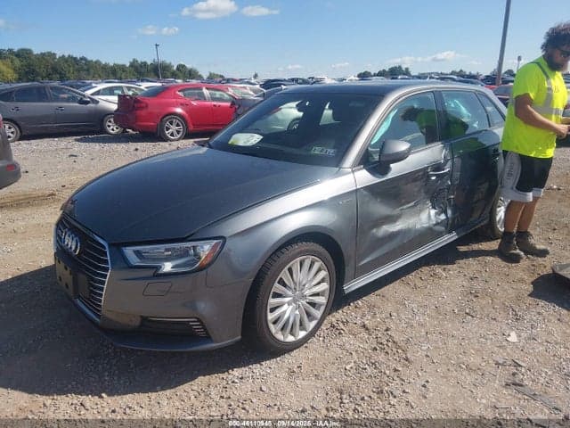 2017 AUDI A3 E-TRON 1.4T PREMIUM 2