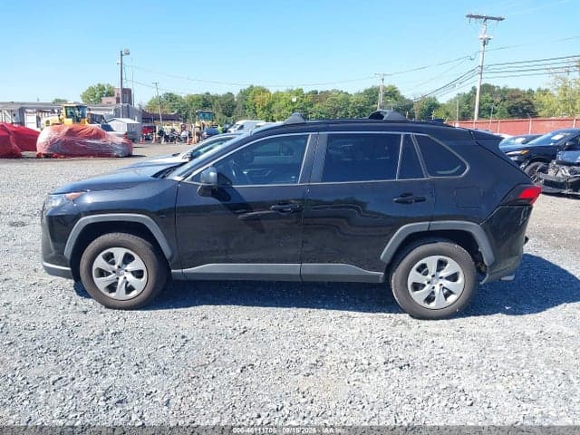 2021 TOYOTA RAV4 LE 14