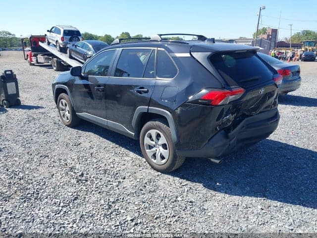 2021 TOYOTA RAV4 LE 3