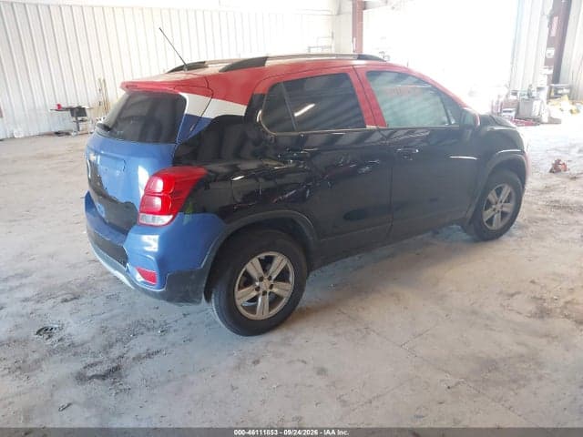 2021 CHEVROLET TRAX AWD LT 4