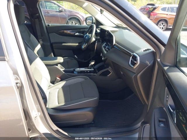 2024 CHEVROLET TRAILBLAZER AWD LT 5