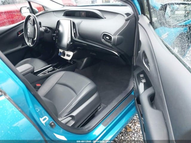 2018 TOYOTA PRIUS PRIME PREMIUM 17
