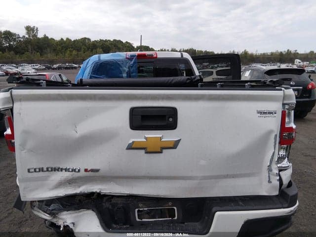 2017 CHEVROLET COLORADO Z71 6