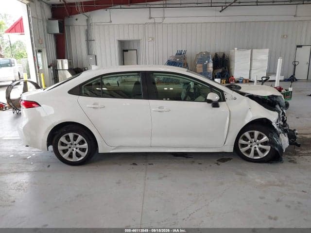 2022 TOYOTA COROLLA LE 13