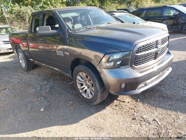 2018 RAM 1500 EXPRESS 4X4 6'4 BOX 1