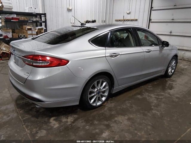 2017 FORD FUSION SE 4