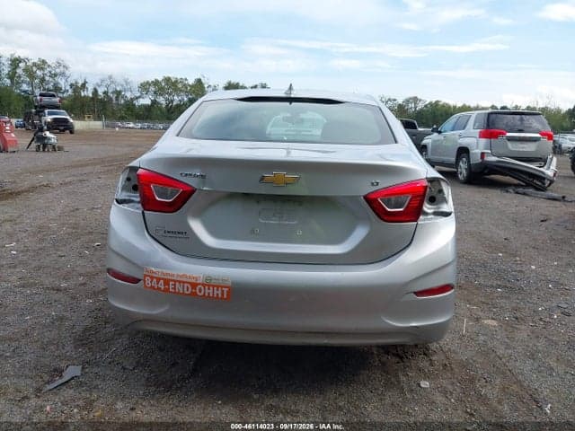 2018 CHEVROLET CRUZE LT AUTO 17