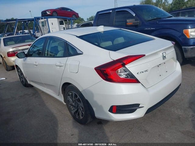 2017 HONDA CIVIC EX 3