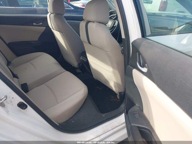 2017 HONDA CIVIC EX 8