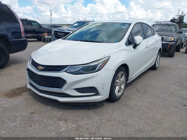 2017 CHEVROLET CRUZE LT AUTO 2