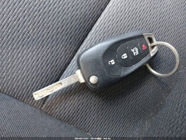 2017 CHEVROLET CRUZE LT AUTO 11