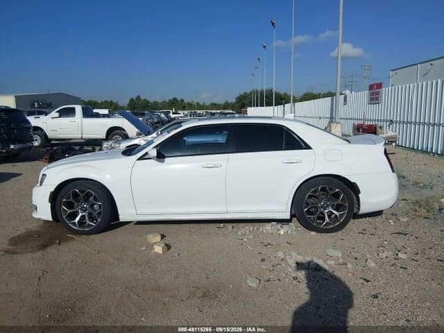2018 CHRYSLER 300 300S 14