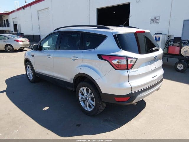 2018 FORD ESCAPE SE 3