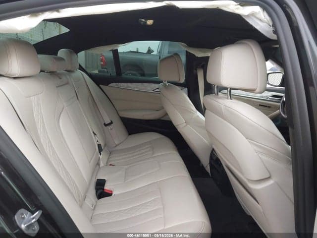 2018 BMW 530E IPERFORMANCE 8