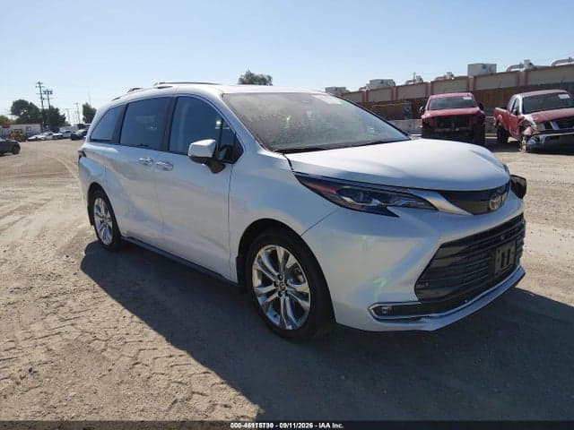 2024 TOYOTA SIENNA PLATINUM