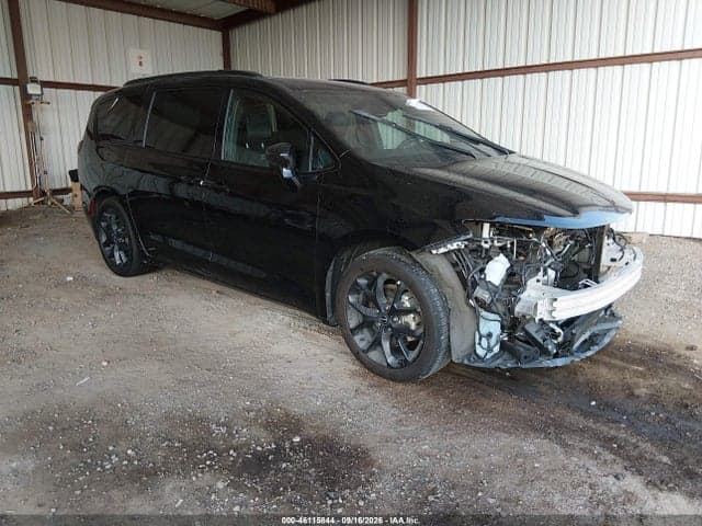 2025 CHRYSLER PACIFICA LIMITED 1