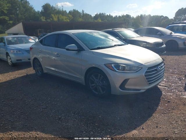 2017 HYUNDAI ELANTRA SE 1
