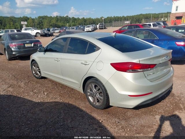 2017 HYUNDAI ELANTRA SE 3
