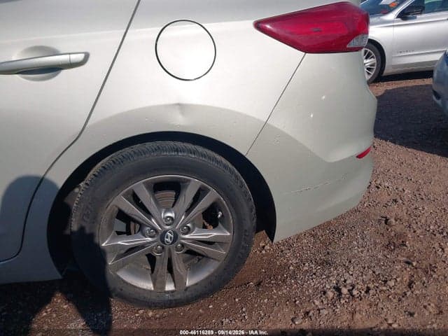 2017 HYUNDAI ELANTRA SE 6