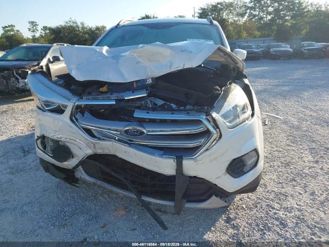 2017 FORD ESCAPE SE 6